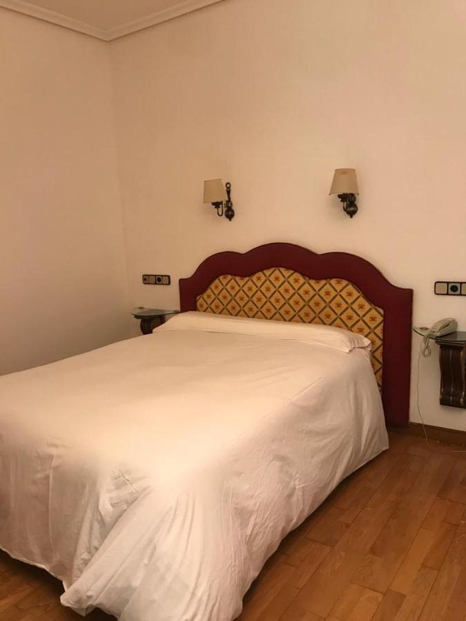 Hotel Las Caldas Las Caldas De Besaya Ngoại thất bức ảnh